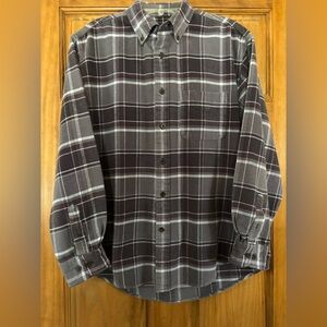 Classic Plaid Flannel Button-Down Shirt - Black and Gray